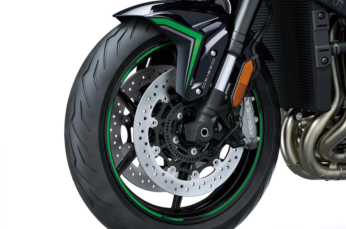 Brembo Stylema brakes provide stopping power.